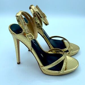 Nasty Gal Gold snake textured Heels Sandals EUC! Size 6
